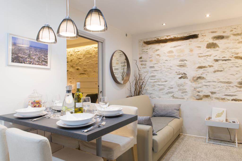 Unsejouranantes - Le Bel Air Apartment Bagian luar foto