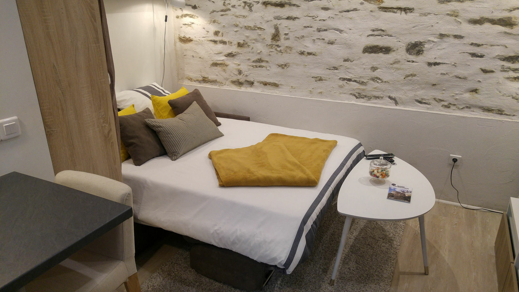 Unsejouranantes - Le Bel Air Apartment Bagian luar foto